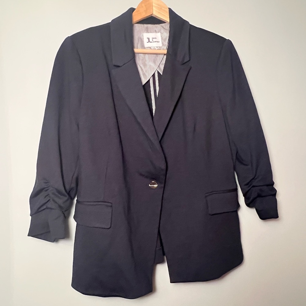 3/4 Sleeve Navy Blue Blazer